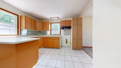 222 Malone Rd in Mansfield, OH - Building Photo - Building Photo