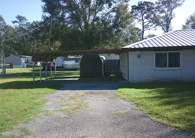 22433 Yancy Rd in Porter, TX - Building Photo - Building Photo