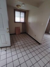 1308 St Stephens Dr in Sauget, IL - Foto de edificio - Building Photo