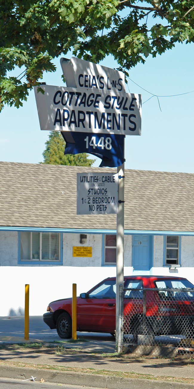 1448 Main St in Springfield, OR - Building Photo - Building Photo