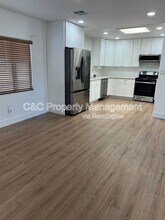 10493 Overland Trail in Cherry Valley, CA - Building Photo - Building Photo