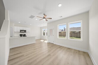 3439 Rockrill Dr in Houston, TX - Building Photo - Building Photo