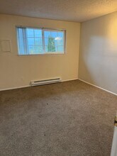 2799 Wallace Rd NW in Salem, OR - Building Photo - Building Photo