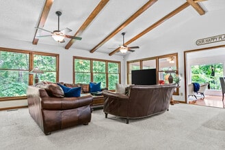 723 Shorewood Cir in Toccoa, GA - Building Photo - Building Photo