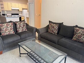 8908 Legacy Ct in Kissimmee, FL - Building Photo - Building Photo