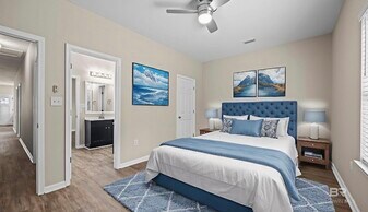 525 W Rose Ave in Foley, AL - Building Photo