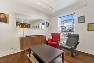 2026 N Burling St in Chicago, IL - Building Photo - Building Photo