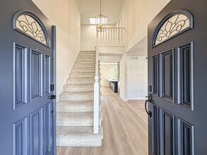 27014 Helmond Dr in Agoura Hills, CA - Building Photo - Building Photo