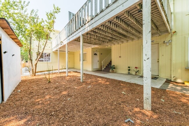 3439-3439 SW 125th Ave