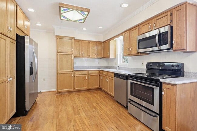 206 N Towne Ct in Mount Airy, MD - Building Photo - Building Photo