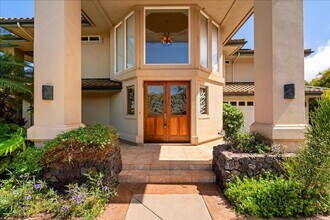 337 Aalii Way in Lahaina, HI - Building Photo - Building Photo