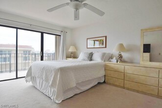 1100 S Collier Blvd in Marco Island, FL - Building Photo - Building Photo