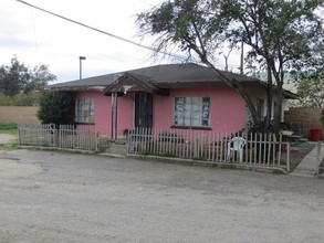 16171 Foothill Blvd in Fontana, CA - Building Photo - Building Photo