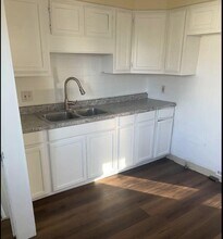 13604 Maplerow Ave in Garfield Heights, OH - Building Photo - Building Photo