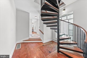 240 W Miner St in West Chester, PA - Building Photo - Building Photo