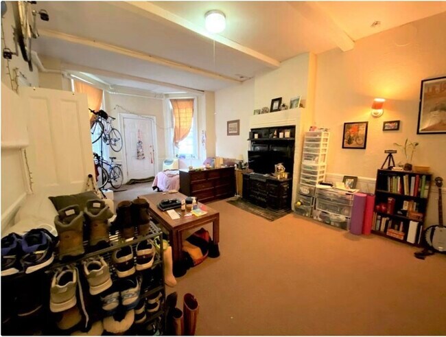 140 Marlborough St, Unit BR in Boston, MA - Foto de edificio - Building Photo