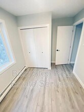 12525-12118 118 Ave NW in Edmonton, AB - Building Photo - Building Photo