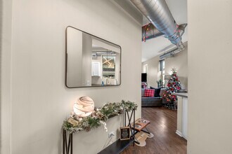 1418 W Cortez St, Unit #4 in Chicago, IL - Building Photo - Building Photo