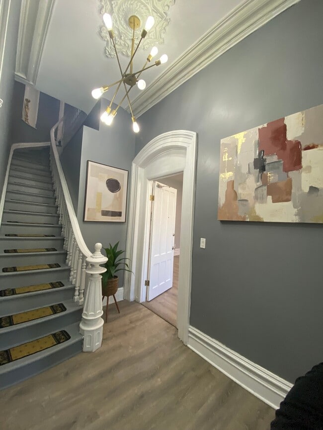 234 Lark St, Unit 3
