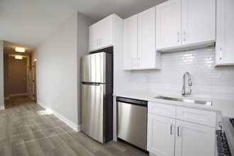 3936 N Janssen Ave in Chicago, IL - Building Photo - Building Photo