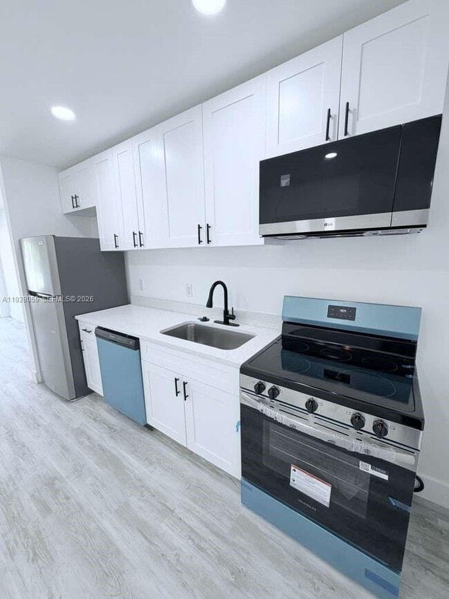 property at 134 SW 14th Ave