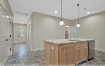 255 Old Israel Rd in Livingston, TX - Building Photo - Building Photo