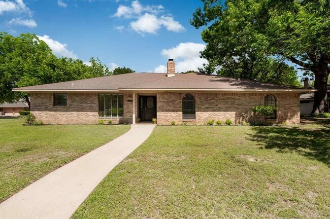 property at 4301 Shady Ln