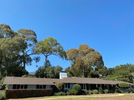 450 Santa Rosa Ln, Unit 26-E in Montecito, CA - Building Photo