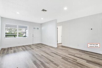 2133 NE 56th Ct in Fort Lauderdale, FL - Building Photo - Building Photo