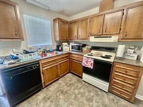513 Park Ave in Statesboro, GA - Building Photo - Building Photo