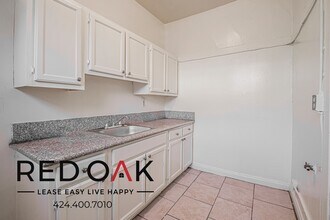 1000 S Grand View St in Los Angeles, CA - Foto de edificio - Building Photo