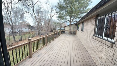 9272 Peach Blossom Dr in Sandy, UT - Building Photo - Building Photo