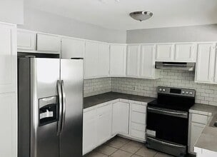 6225 N 11th St in McAllen, TX - Building Photo - Building Photo