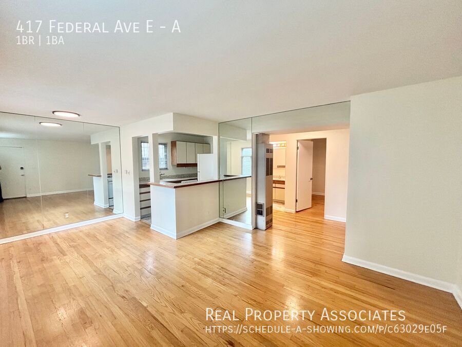 417 Federal Ave E in Seattle, WA - Building Photo
