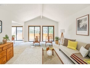 3234 SE 153rd Ave in Portland, OR - Building Photo - Building Photo