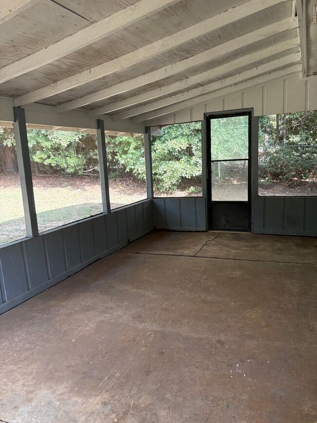 2821 Little Deal Rd in Tallahassee, FL - Building Photo - Building Photo