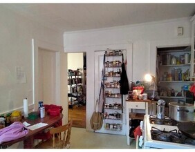 4 Sherman St-Unit -2 in Cambridge, MA - Building Photo - Building Photo
