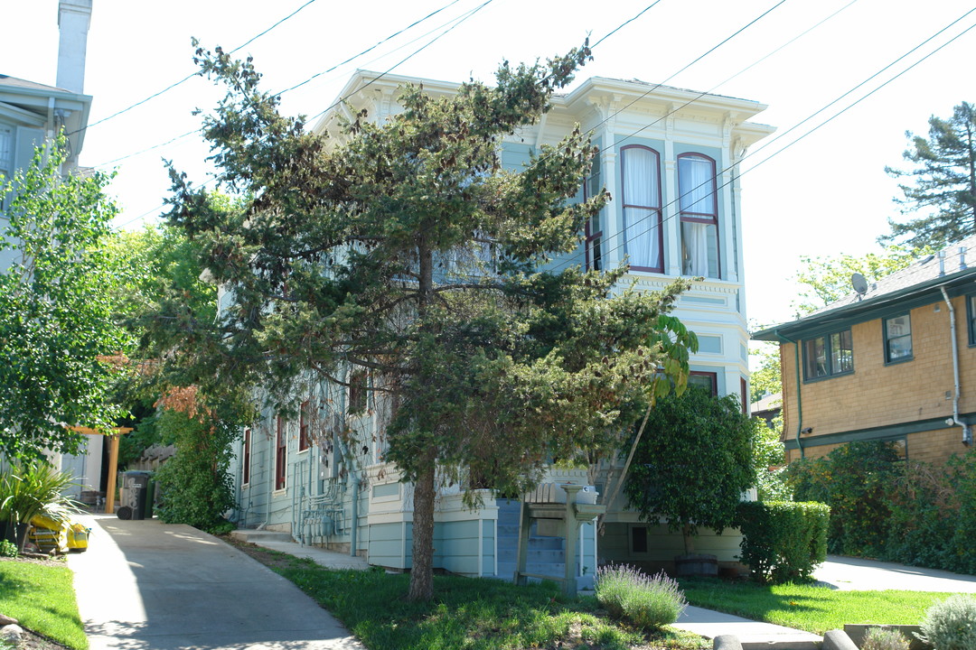 1423 Oxford St in Berkeley, CA - Building Photo