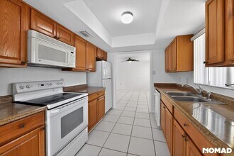 253 Glenwood Ave in Osprey, FL - Building Photo - Building Photo