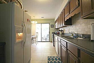 900 Bay Dr in Niceville, FL - Building Photo - Building Photo