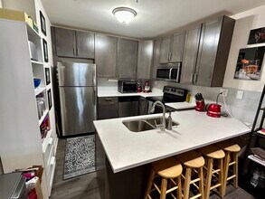 1849 Green Bay Rd in Highland Park, IL - Foto de edificio - Building Photo