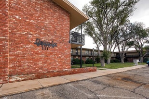 Christa Lee Manor Apartments