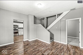 841 Birch Ave in Indianapolis, IN - Building Photo - Building Photo