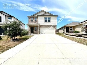 507 Wild Olive Wy in San Antonio, TX - Building Photo - Building Photo