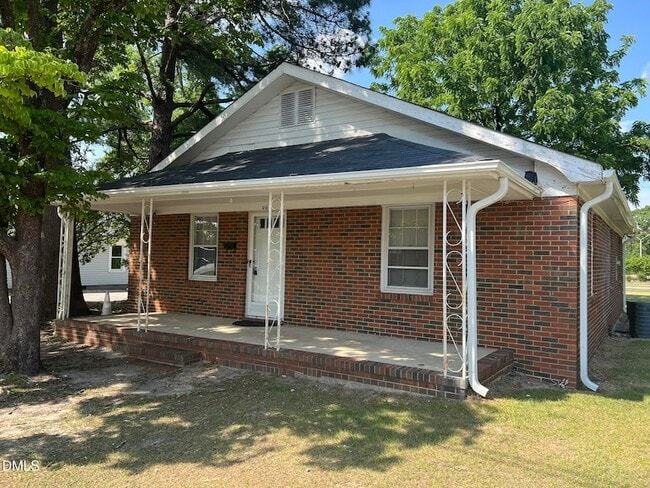 property at 918 Durham St