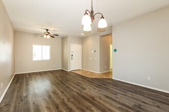 5206 W Glass Ln in Phoenix, AZ - Building Photo - Building Photo