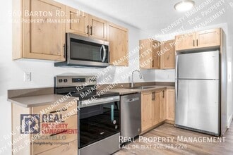 960 Barton Rd in Pocatello, ID - Building Photo - Building Photo