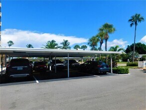 627 Alhambra Rd in Venice, FL - Building Photo - Building Photo
