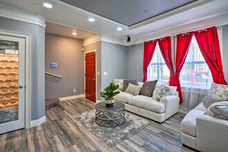 761 Ashwick Loop in Sacramento, CA - Building Photo - Building Photo