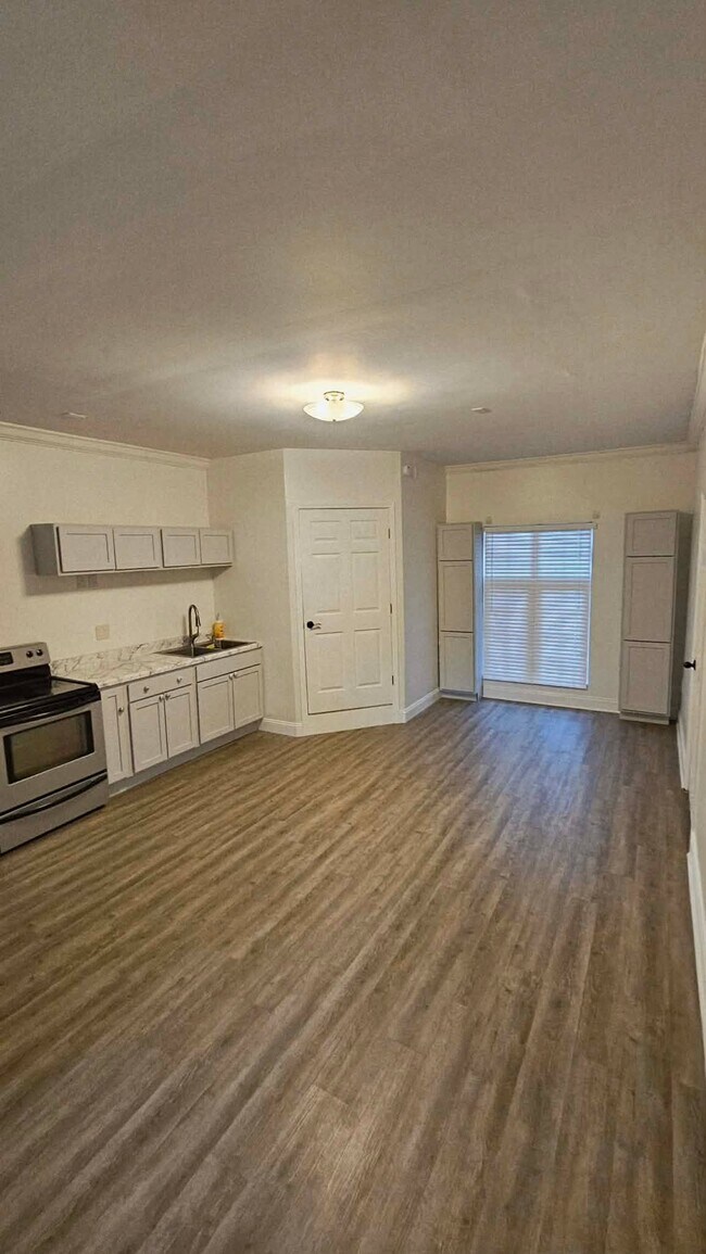 7201 Cedarfield Rd in Charlotte, NC - Building Photo - Building Photo